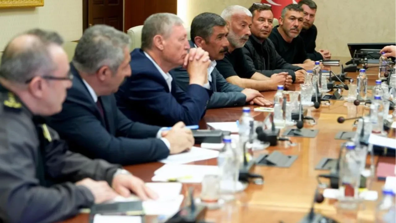 Madencilerin Eylemi Sona Erdi Bakanlik Garantor Oldu 3297144 (1)