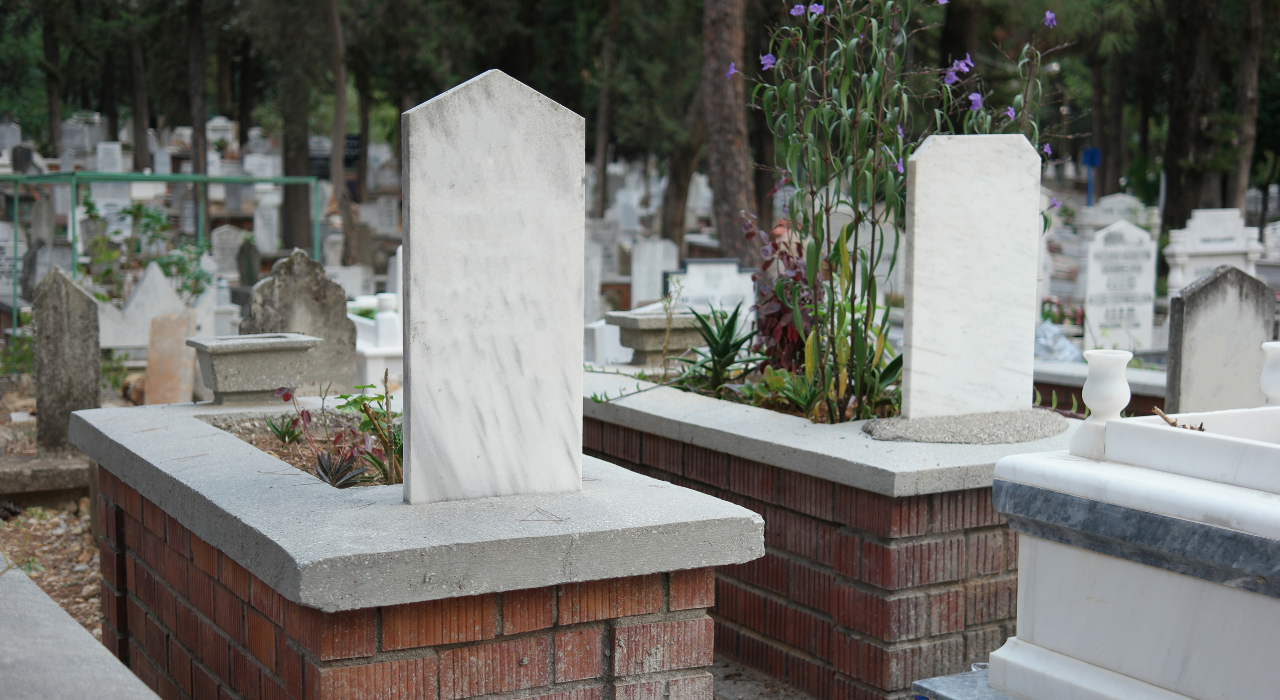 Mezarlık Vefat Defin Ölü (1)