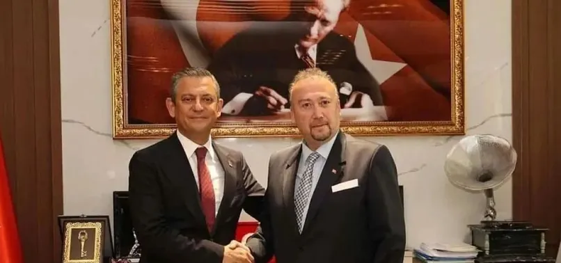 Özkan Yalım Özgür Özel