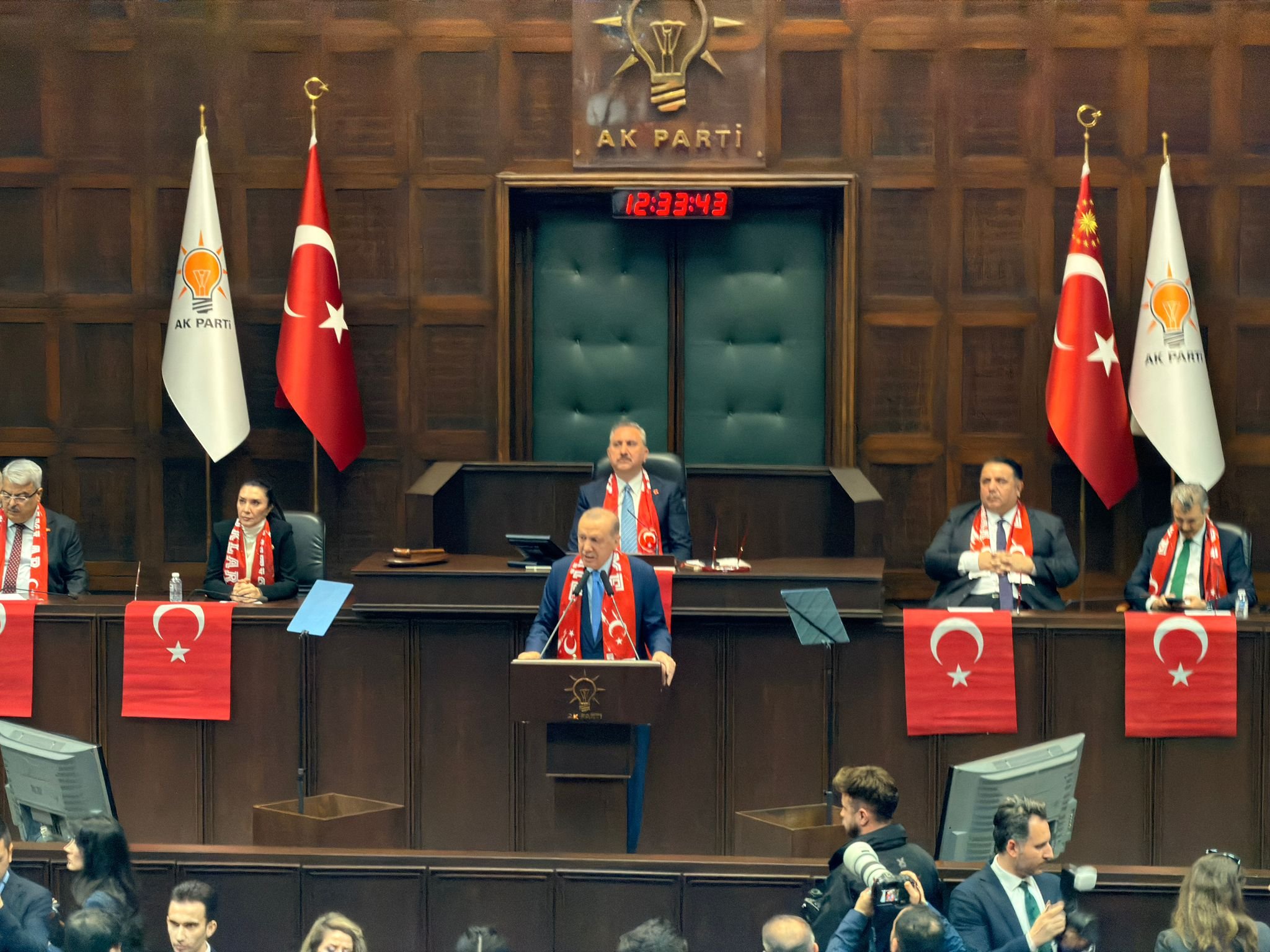 Cumhurbaşkanı Erdoğan Ankara'da konuştu: "CHP'nin darbeci zihniyeti değişmez"