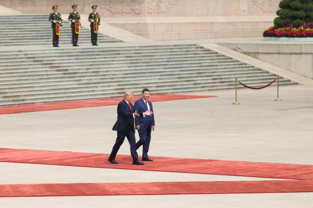 Abd Baskani Trump Ile Cin Devl 19843522 9741 1 M