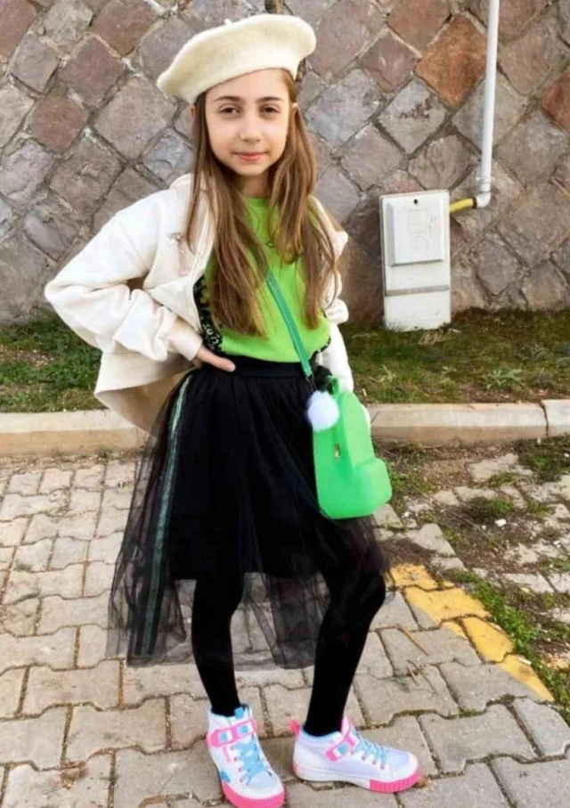 Alminanin Cenazesi Ailesine Te 19798941 2553 2 M