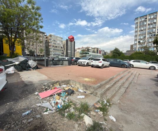 Ankara Gmk Bulvarı Çöp Sorunu