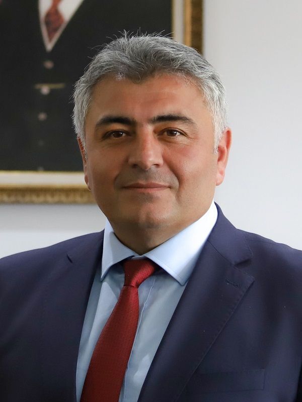 Ayhan Taş1