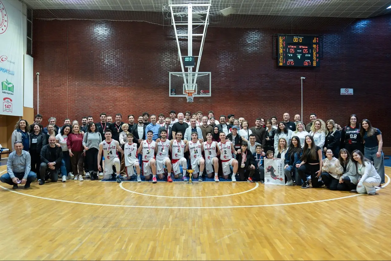 Başkent Iz Spor Kulübü U21 Ankara Şampiyonu Basketboll (1)