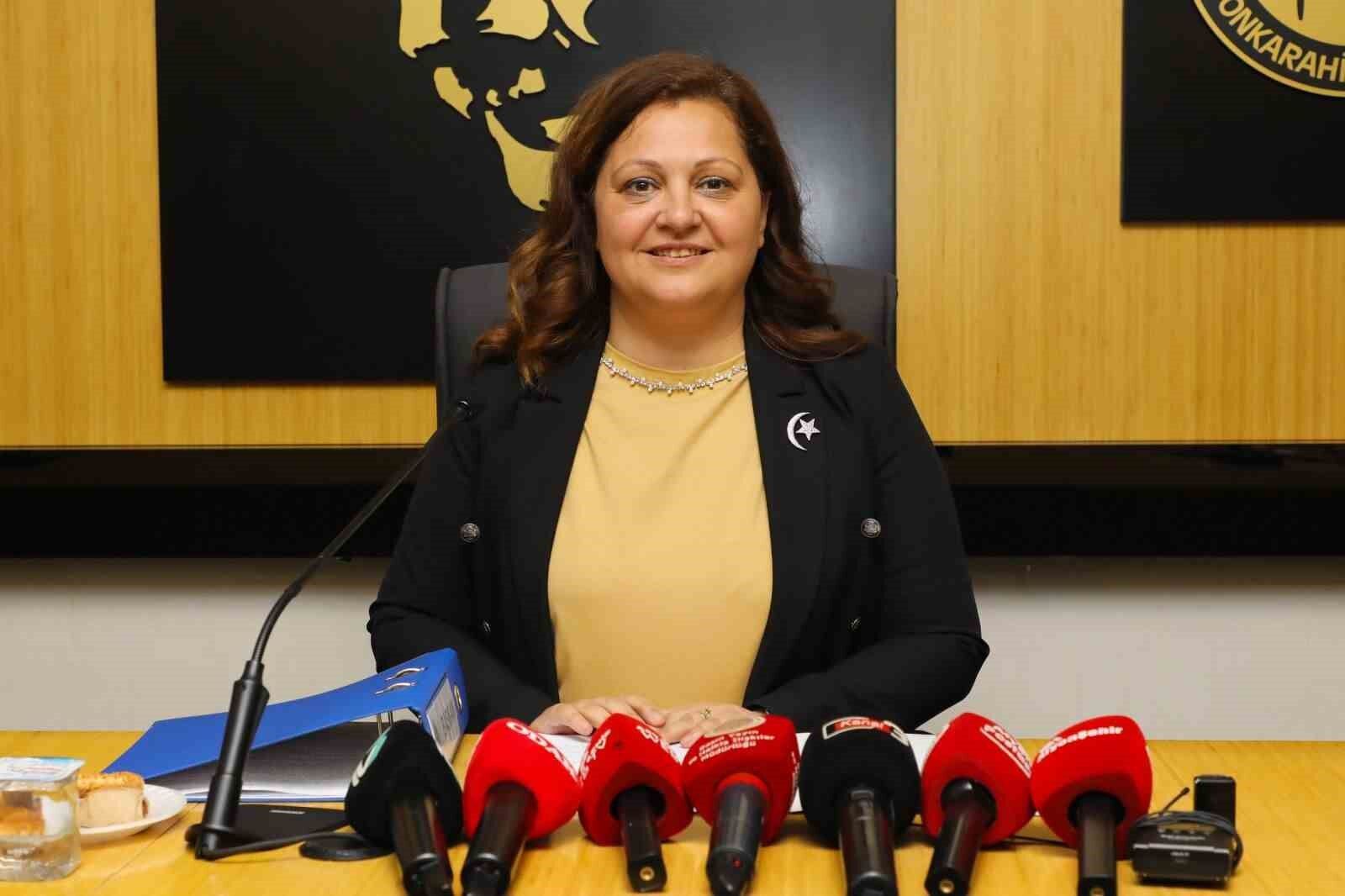 Burcu Köksal-2