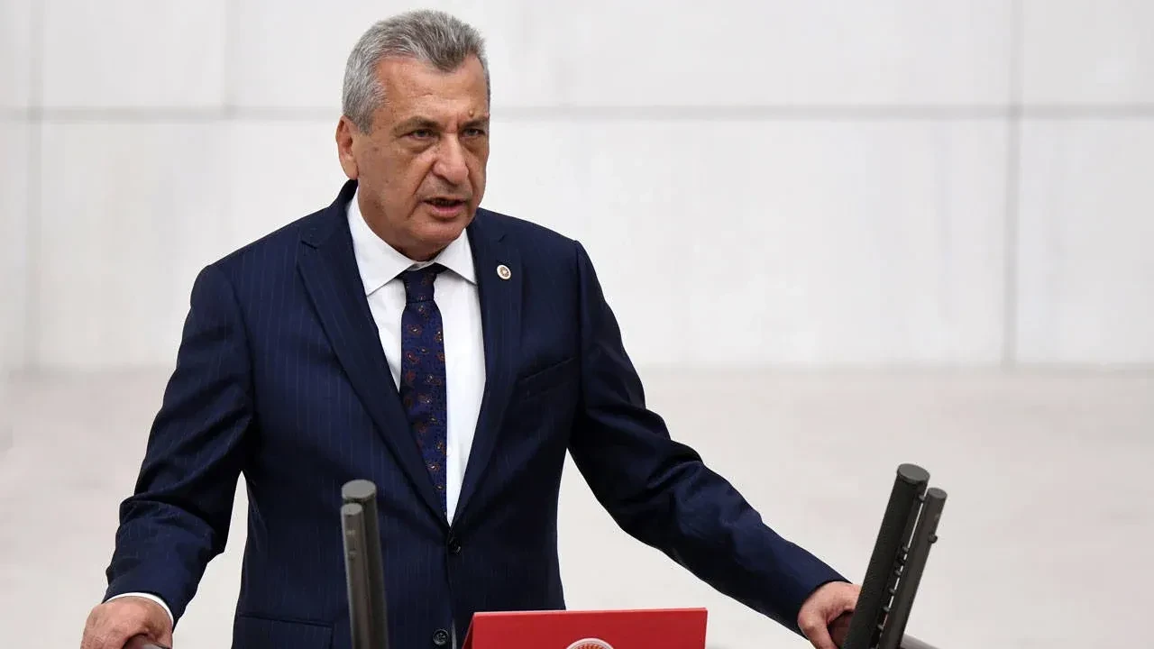 Chpde Mutlak Butlan Krizi Bir Vekil Icin Kesin Ihrac Talebi 3337023 202605211555 1