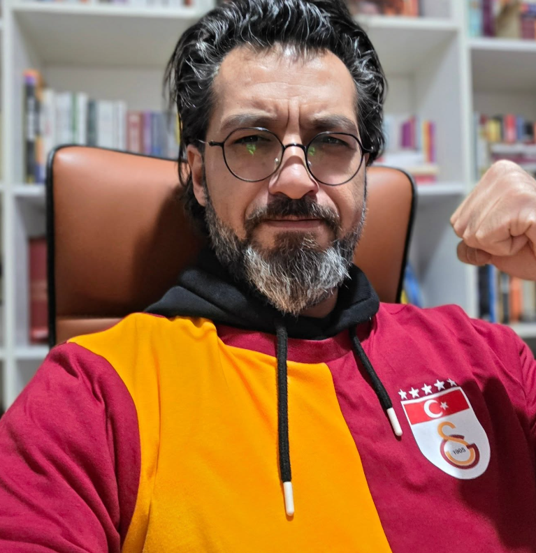 E M R E S İ R İ N K İ M D İ R