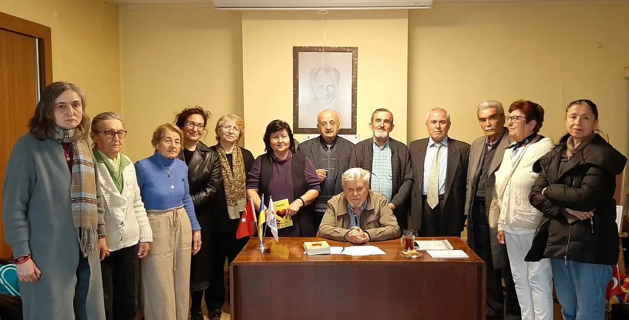 Emekli Vali Nevzat Sinan Gesam Kitap Imza Söyleşi Matador Pakize Nira (1)