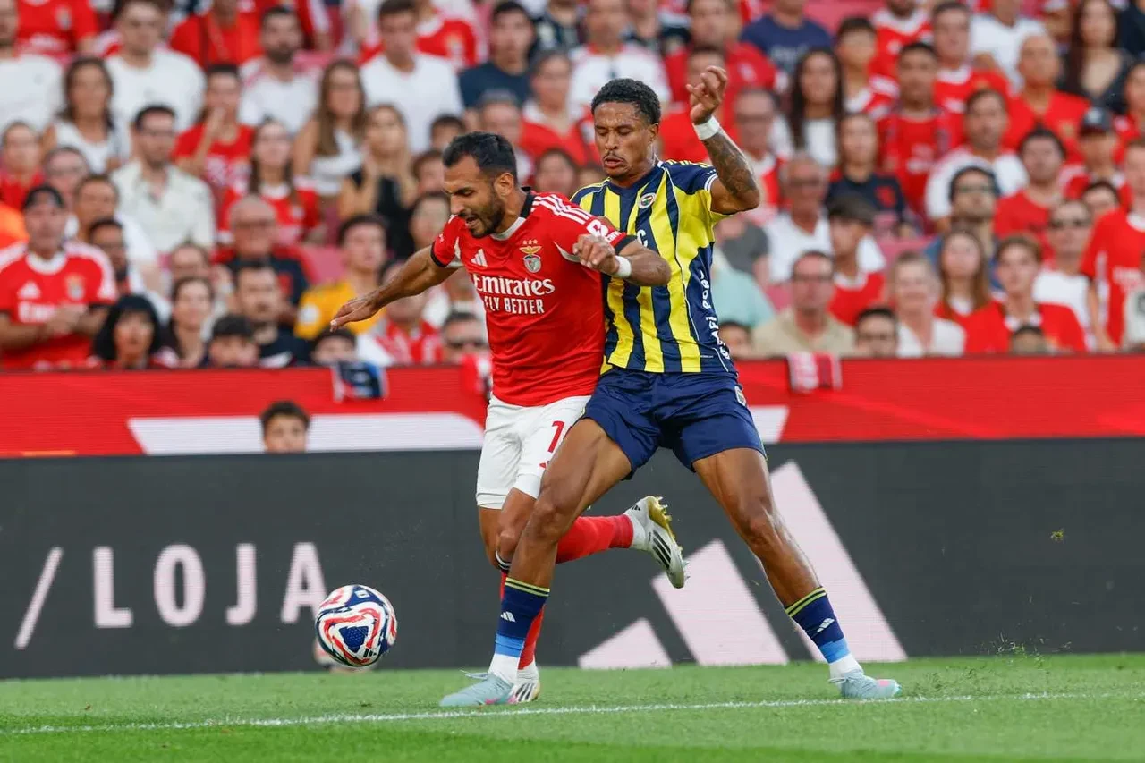 Fenerbahcede Secim Hareketliligi Transfer Hattina Sicradi Hedef Benficanin Yunan Golc 3334157 202605081042 3
