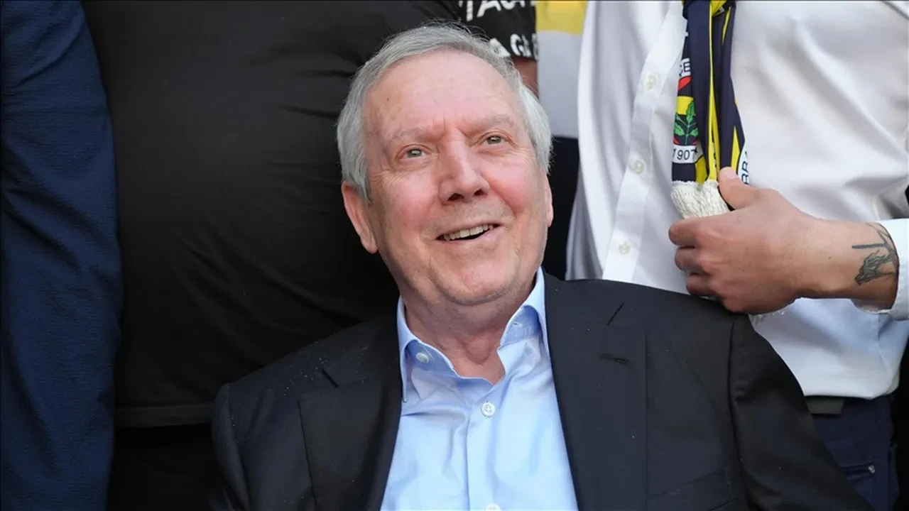 Fenerbahcede Secim Yarisi Kizisti Aziz Yildirim Adaylik Icin Son Kararini Verdi 3298181 202605041145 2