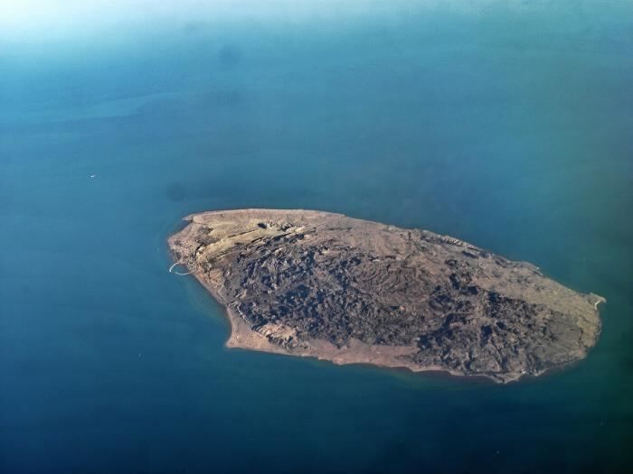 Larak Island Df41D1A8 88Cf 4991 Bd78 7522Ad4Ba89 Resize 750