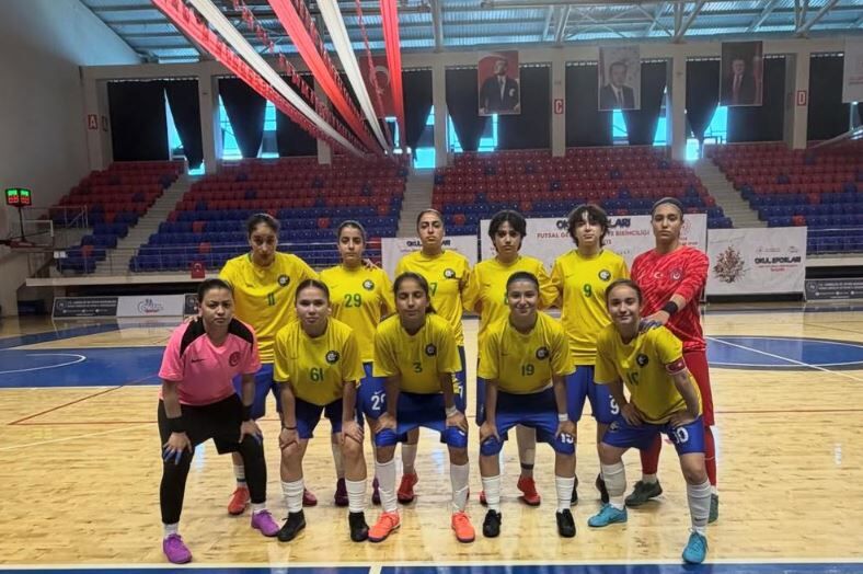 Mmak Futsal Kız Takımı