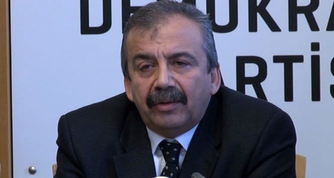 Sırrı Süreyya Önder 2