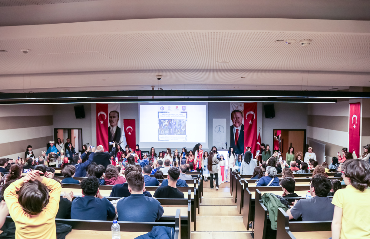 Türkün Zafer Yolu Ankara