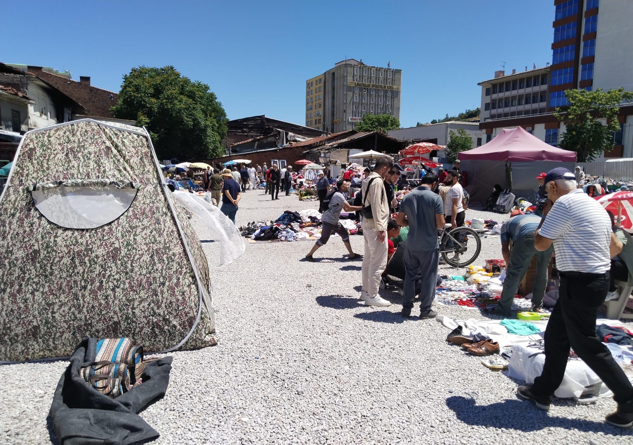 Ankara Ikinci El Bit Pazarı (4)