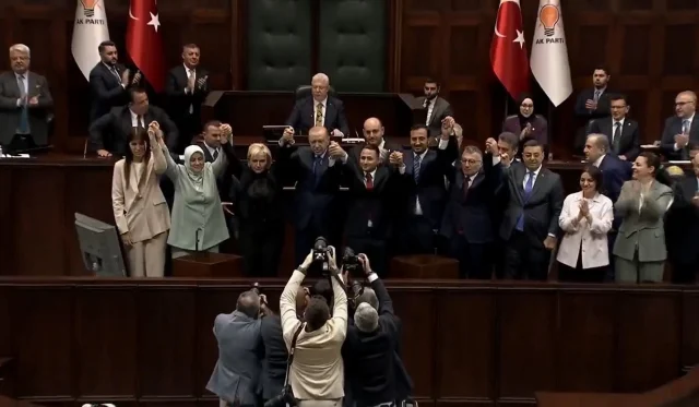 Chpden Istifa Eden Istanbul Mi 19984087 5955 1 M