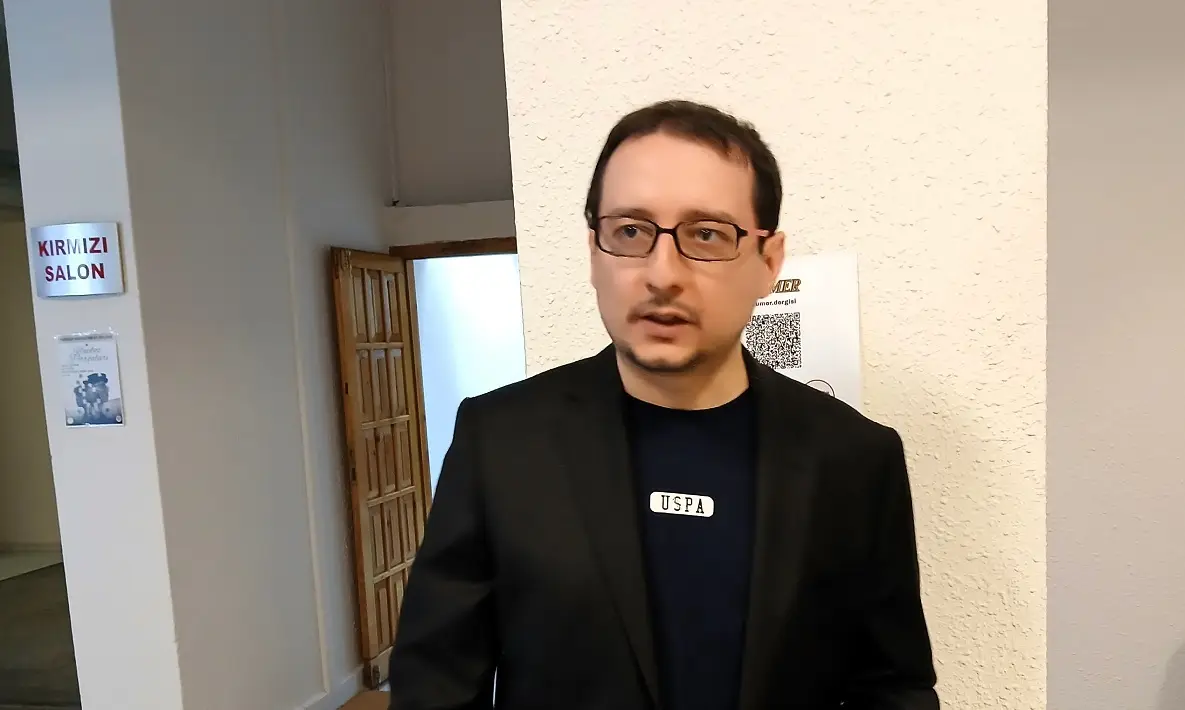 Demirhan Yücetürk Kısa Film Yapboz Parçaları Tandoğan Ömercan Evren (3)-1