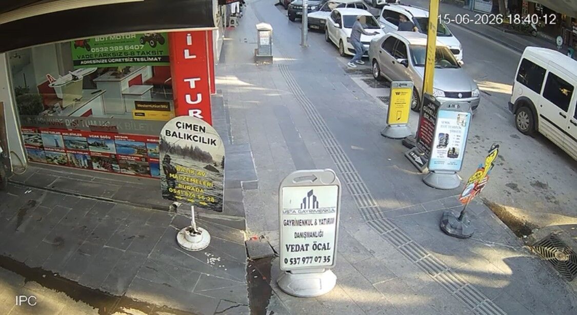 Doğum Günü Pastasını Aldı, Sokak Ortasında Kurşunların Hedefi Oldu (2)