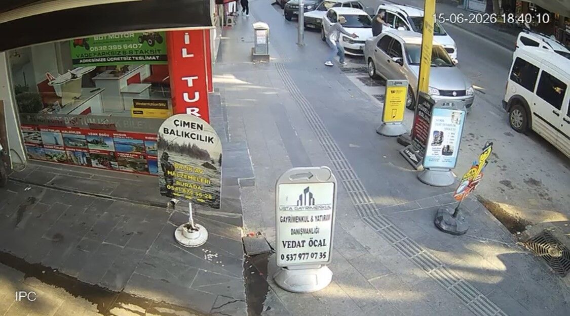 Doğum Günü Pastasını Aldı, Sokak Ortasında Kurşunların Hedefi Oldu