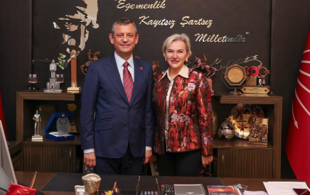CHP'de sürpriz istifa! İstanbul Milletvekili Nimet Özdemir CHP ile yollarını ayırdı