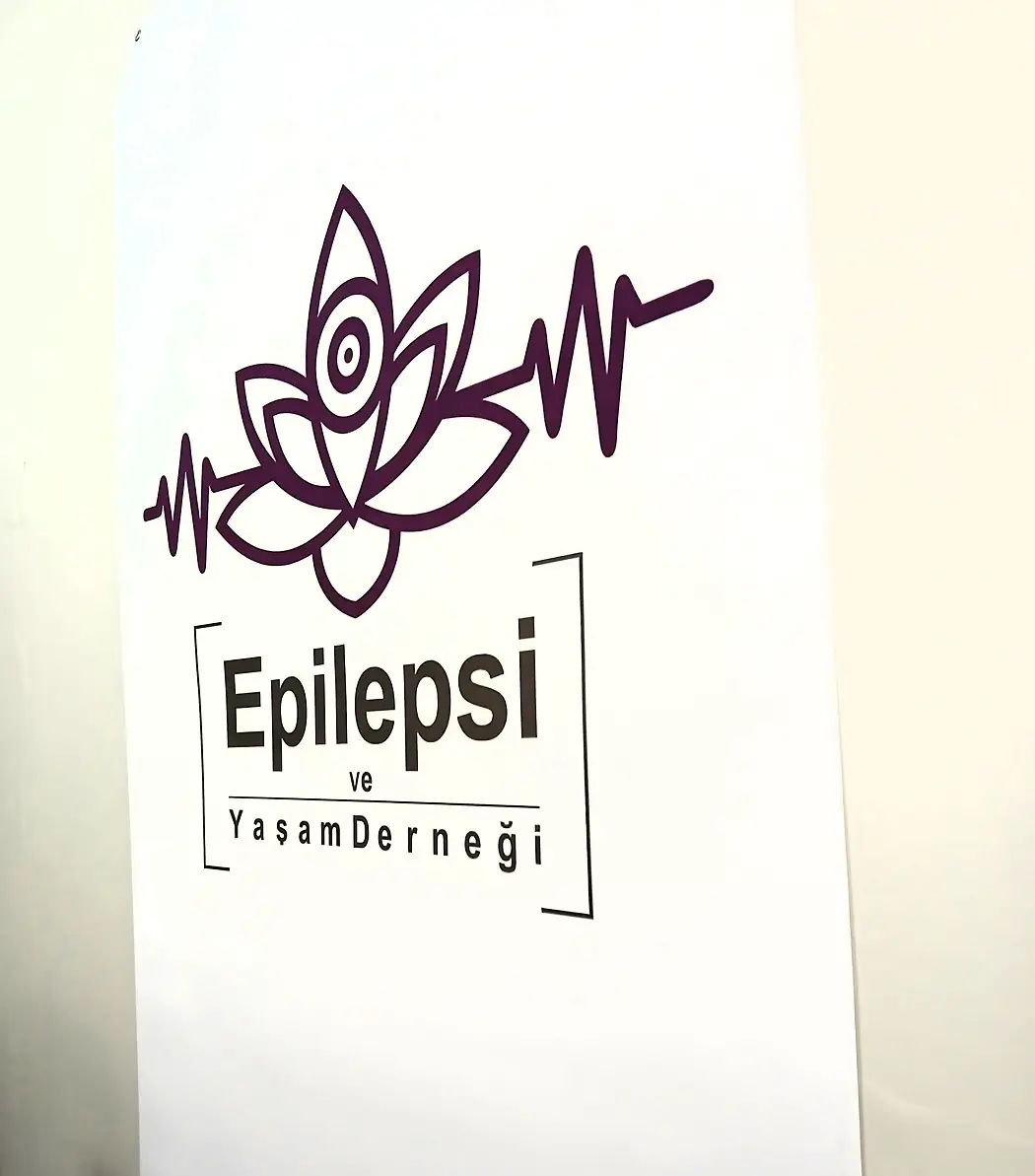 Epilepsi Ve Yaşam Derneği Başkanı Ebru Öztürk Basın Açıklaması (4)