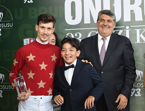 Özdemir Karataş Kaç Yaşında