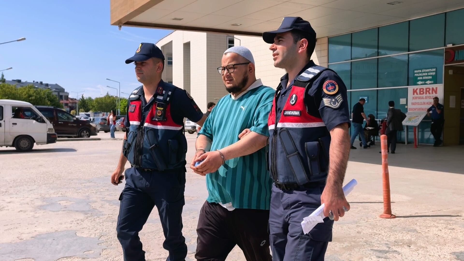 Tartışma Bir Anda Kavgaya Dönüştü! Kuzenini Ağır Taralayan Şüpheli Tutuklandı