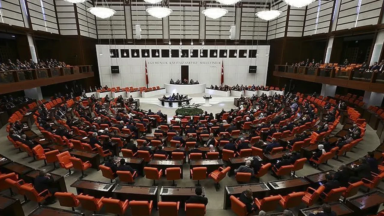Tbmmde Yogun Mesai Iban Magdurlari 12 Yargi Paketi Ve Tsk Duzenlemesi Gundemde 3344388