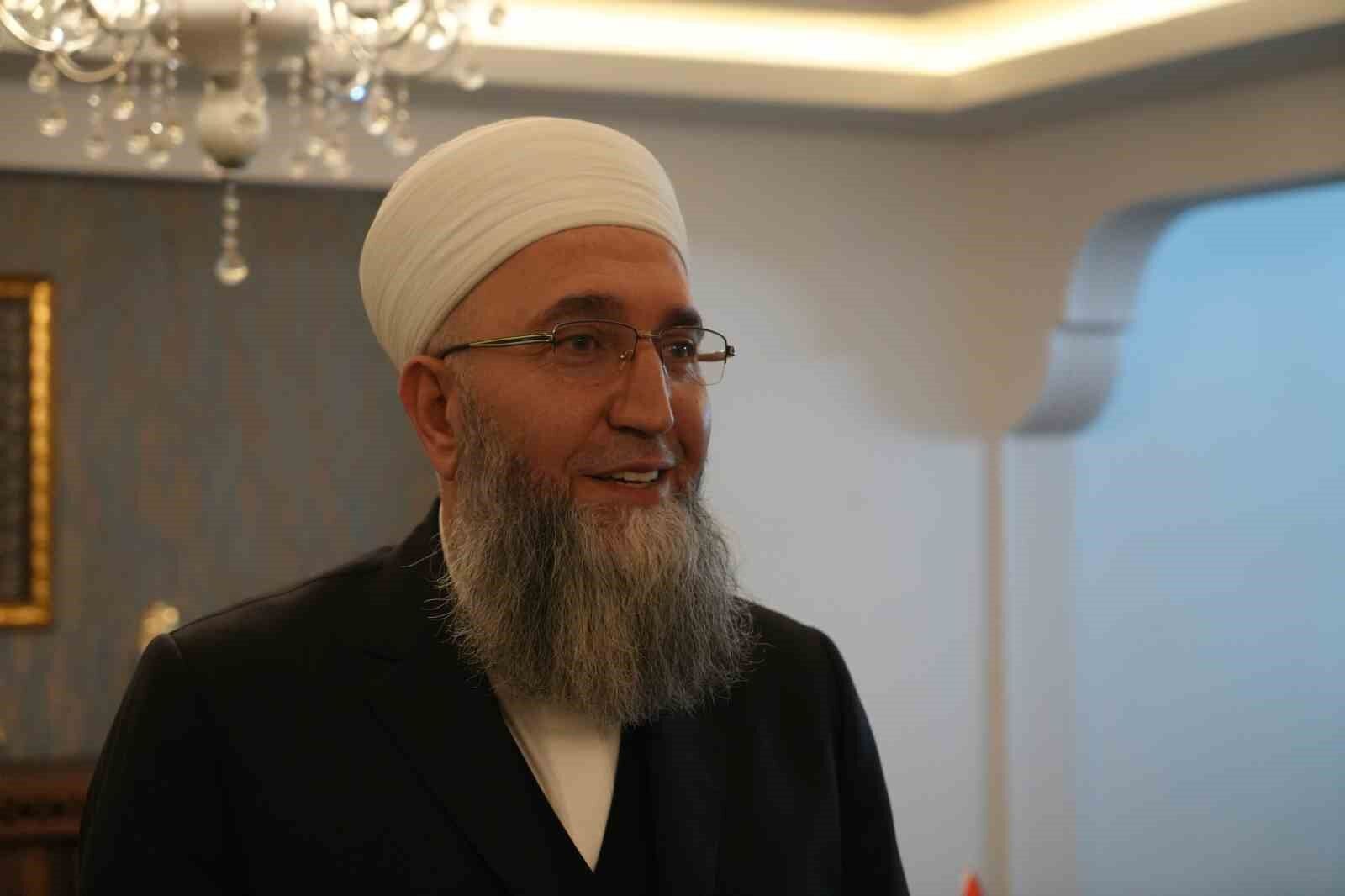 Yusuf Ziya Gümüşel1