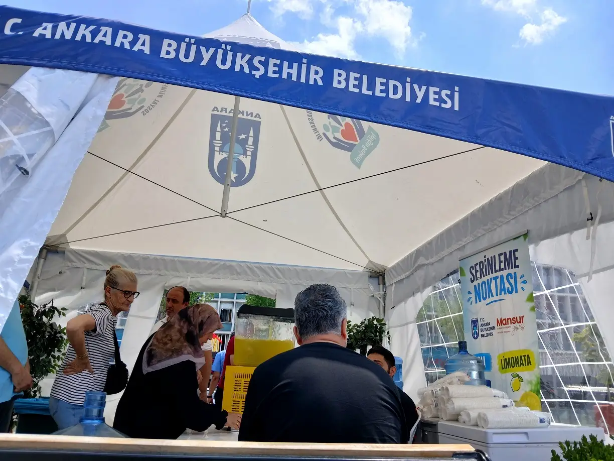 Abb Ankara Belediyesi Serinleme Noktaları Ulus Soğuk Su Limonata (3)
