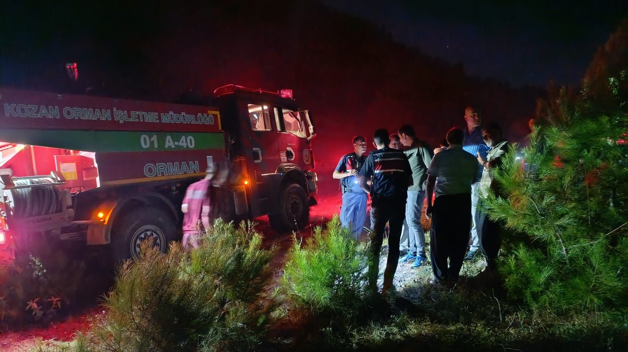 Adana'da Korkutan Orman Yangını! Saatler Süren Mücadelenin Ardından Kontrol Altına Alındı (3)