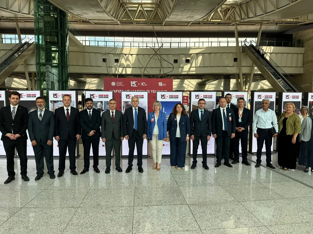 Başkent Ankara Esenboğa Havalimanı Tav Hafıza Ve Hatıra Fotoğraf Sergisi 15 Temmuz