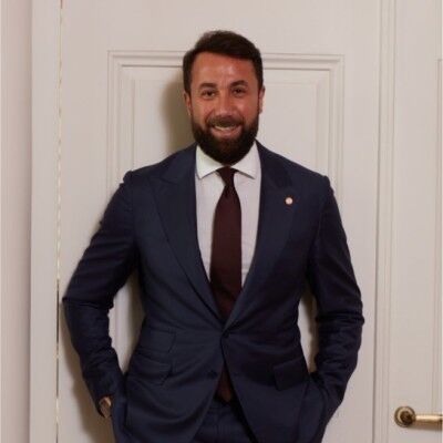Cemal Güzelcii
