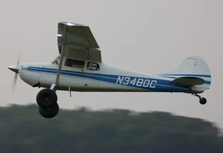 Cessna 170 Oshkosh 5