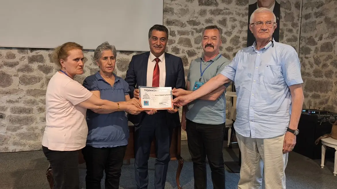 Dünya Jurnalistler Birliği Azerbaycan Yasemin Meydan Yeşilhisar (2)