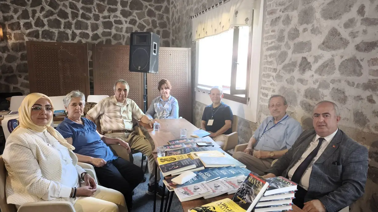 Dünya Jurnalistler Birliği Azerbaycan Yasemin Meydan Yeşilhisar (6)