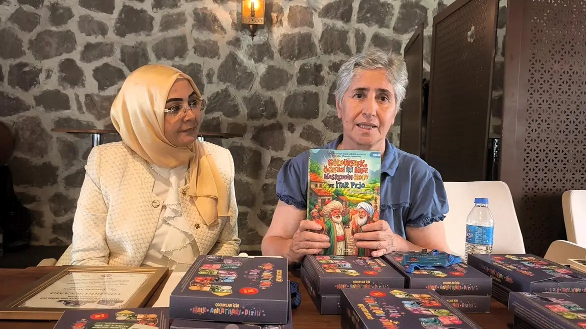 Dünya Jurnalistler Birliği Azerbaycan Yasemin Meydan Yeşilhisar Nur Delice (2)