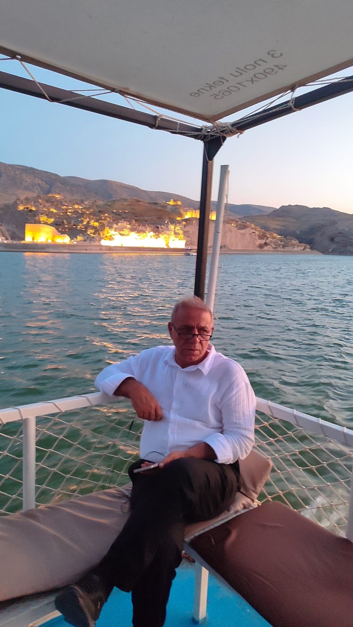 Ilhami Işık Kimdir