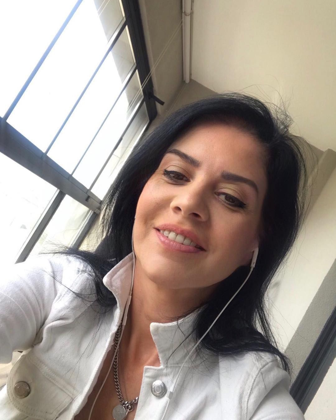 Lale Özan Arslan1