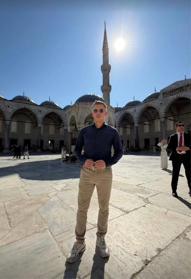 Macaristan Basbakani Peter Mag 20025587 1171 1 M