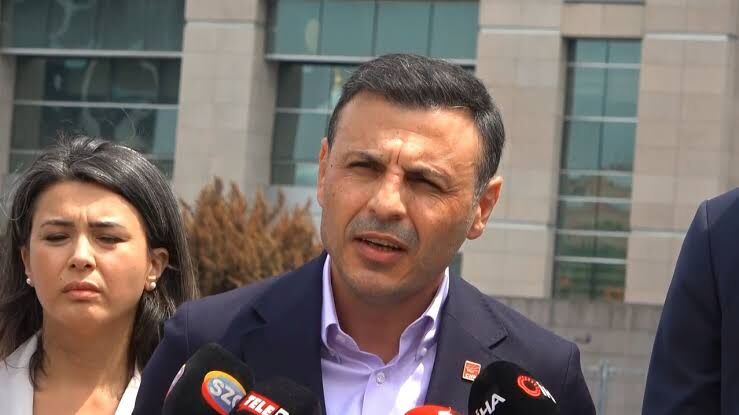 Özgür Çelik-3