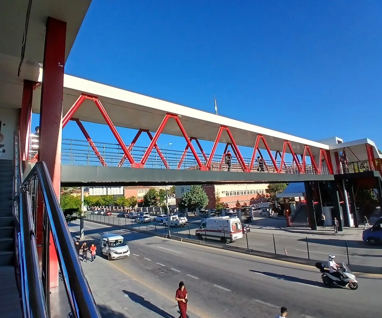 Tcdd Etimesgut Tren Istasyonu Başkentray Istasyon Caddesi Üst Geçit (3)