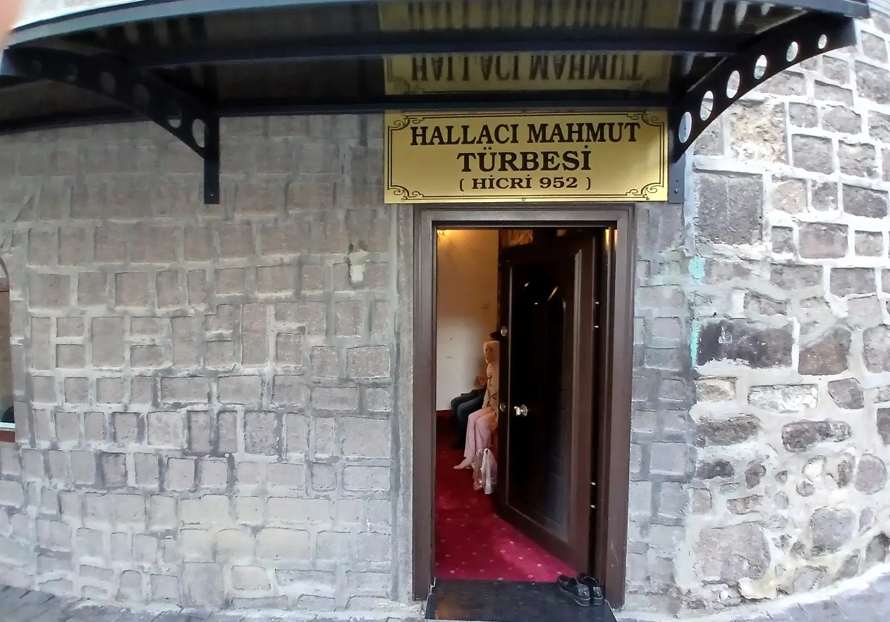 Ulus Susam Sokak Hallaç Mahmut Camii Türbesi (20)