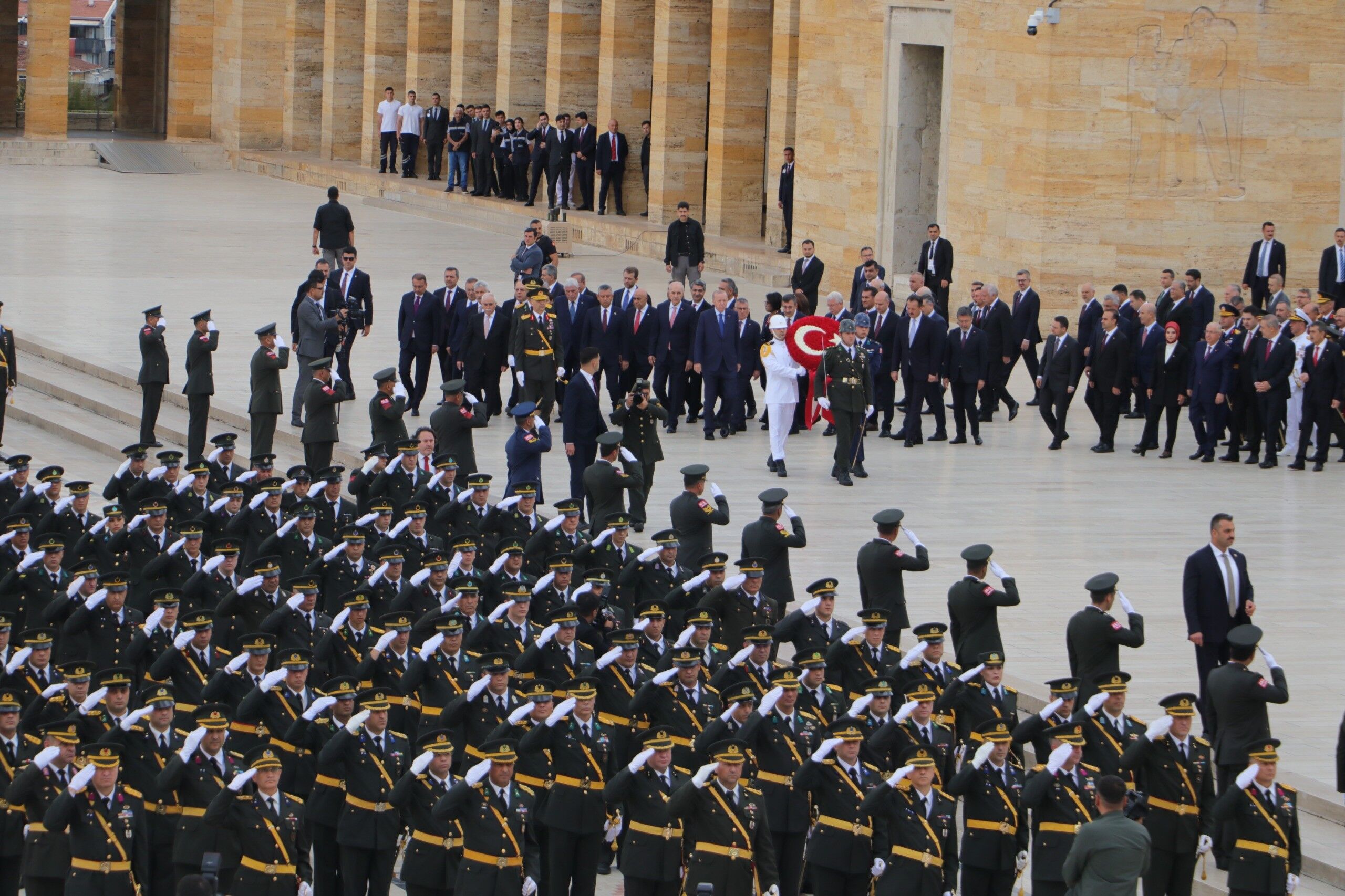 30 Ağustos'ta Devlet Erkanı Anıtkabir'de! Erdoğan'dan Dikkat Çeken Mesaj. (6)