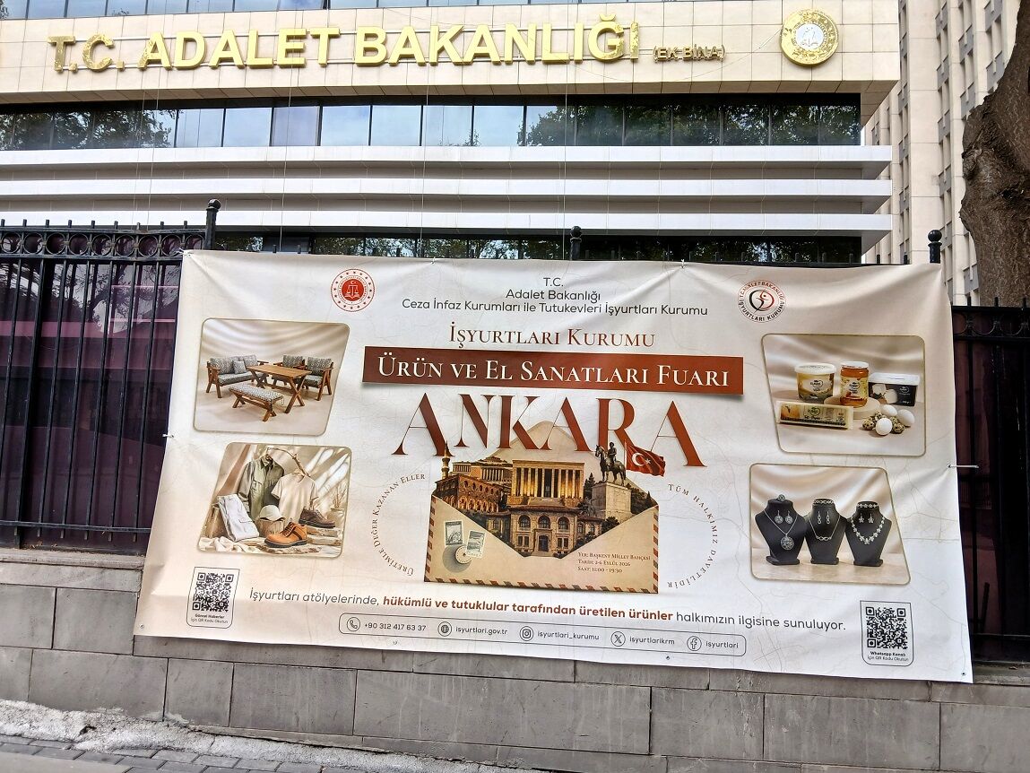Adalet Bakanlığı Cte Tutukevleri İşyurtları Kurumu Ürün El Sanatları Fuarı (1)