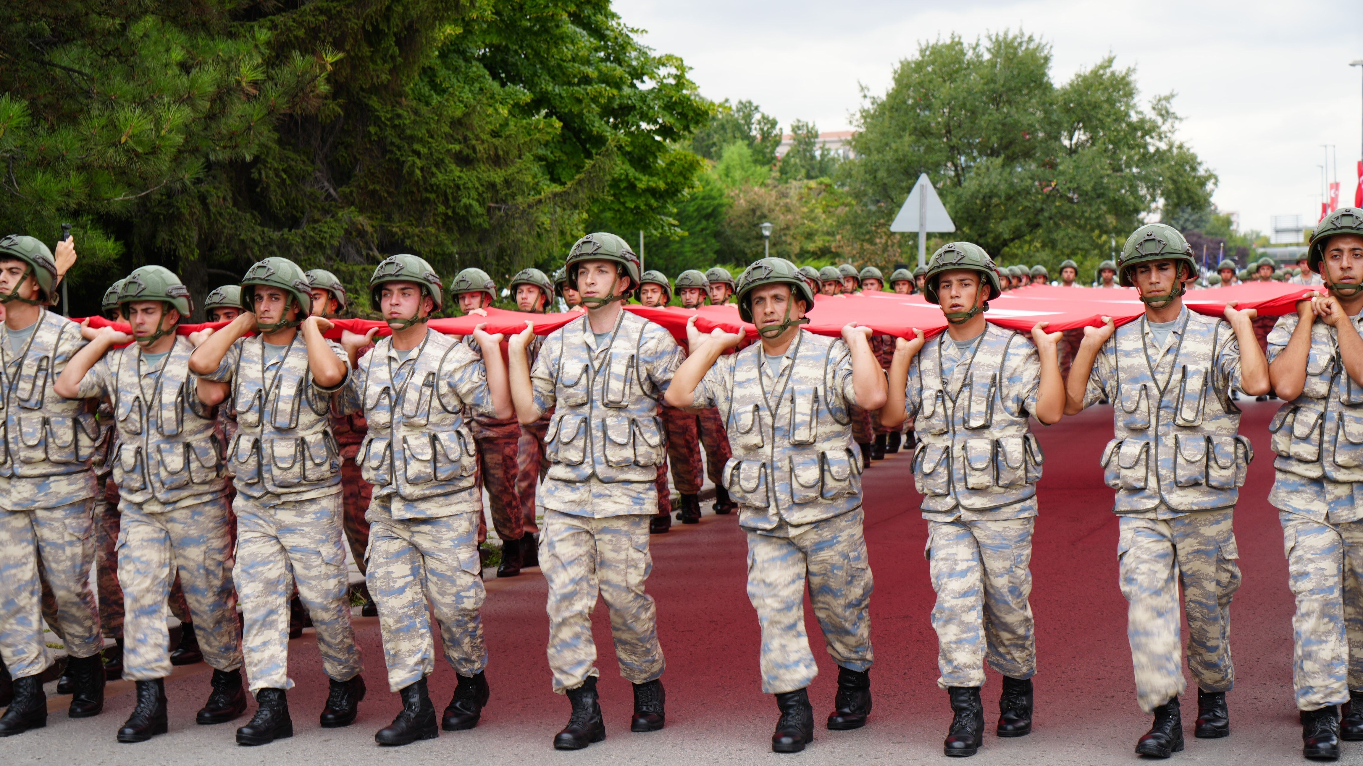 Ankara'da 30 Ağustos Zafer Bayramı Coşkusu Kortej Yürüyüşü Düzenlendi (5)