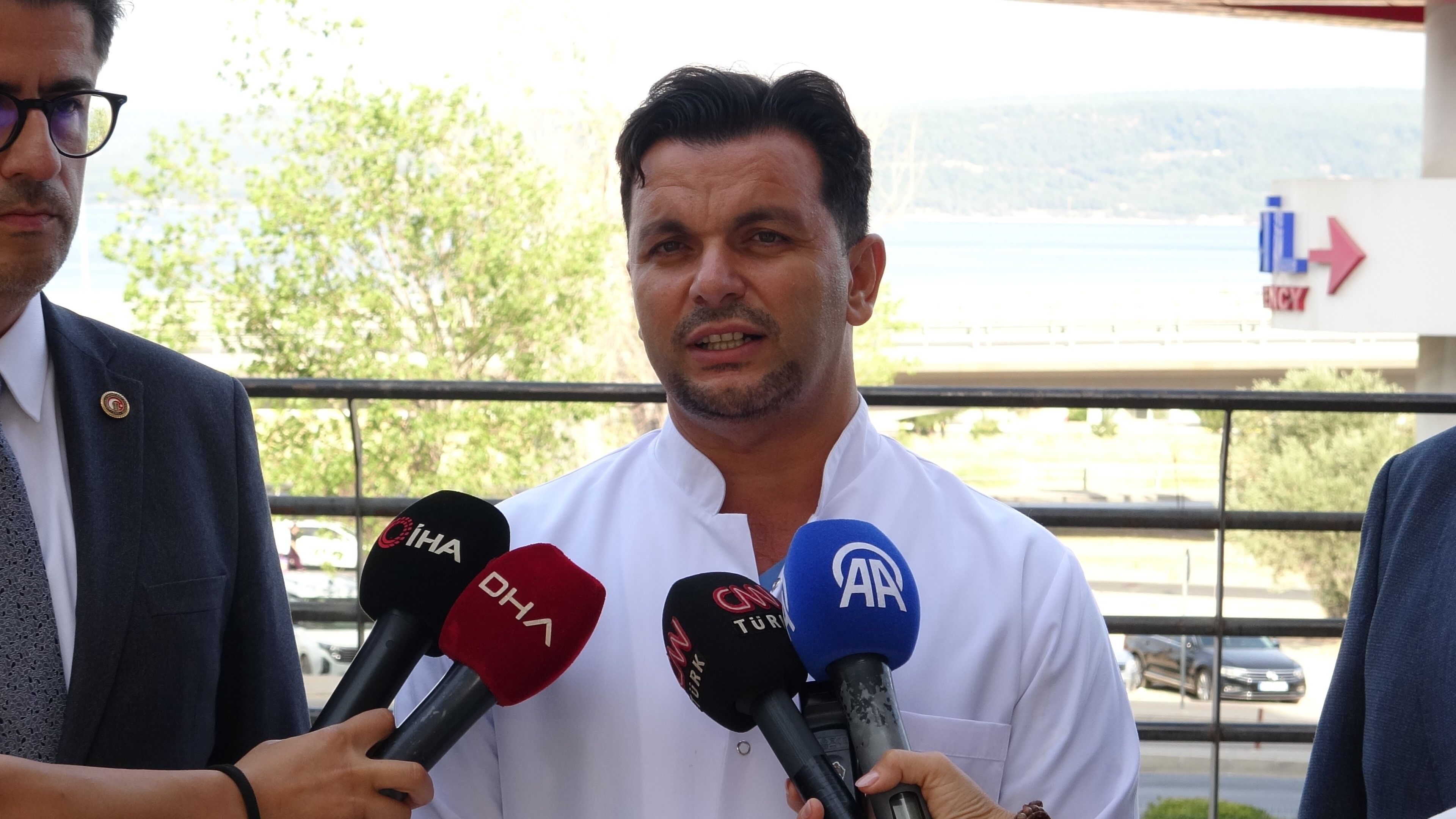 Cem Yılmaz'ın Sağlık Durumunda Son Gelişme Doktoru Açıkladı (3)
