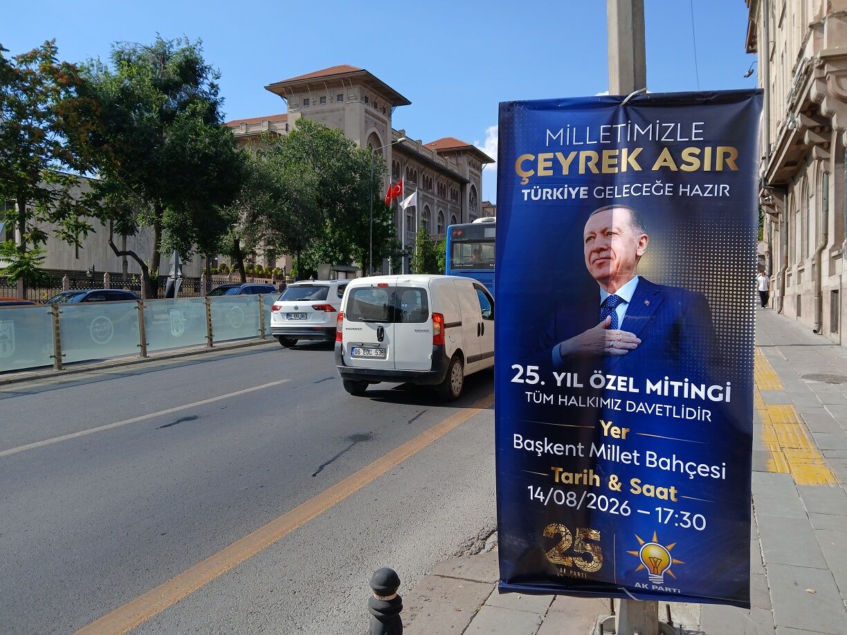 Çeyrek Asır 25 Yıl Özel Mitingi Ak Parti Afiş Bilboard Rte Erdoğan (2)