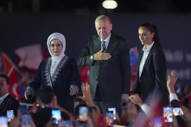 Cumhurbaskani Erdogan Ak Parti 20146121 2620 1 M